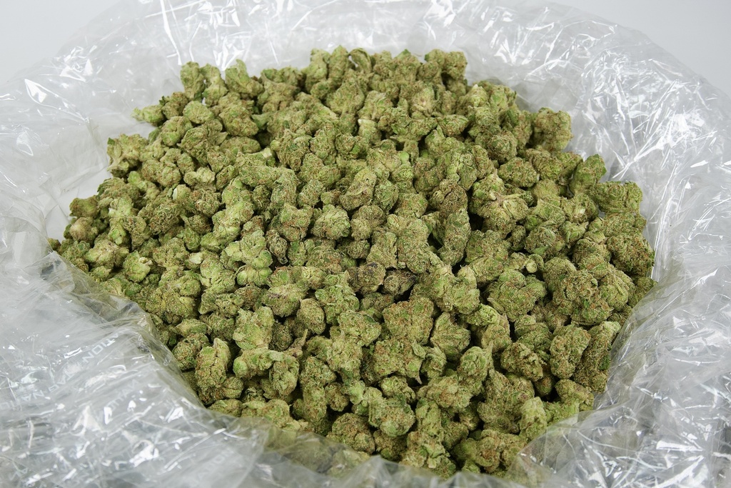 Space Kush Smalls